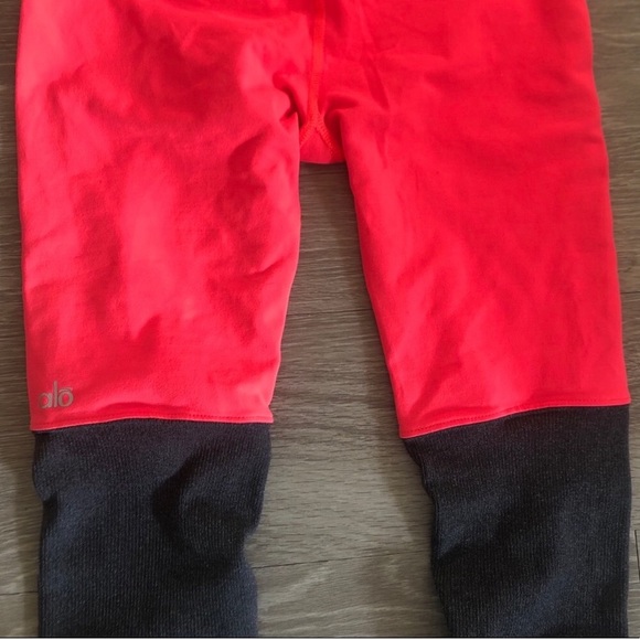 ALO Goddess Leggings EUC - Picture 6 of 6